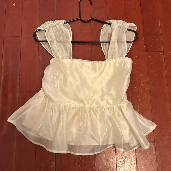 Shein Ruffled Top - Picture 2 of 6